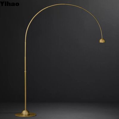 ซื้อ Nordic Design Copper Body Floor Lamp with LED Uplight and Farmhouse Style สําหรับบ้านและโรงแรม การผลิตออนไลน์
