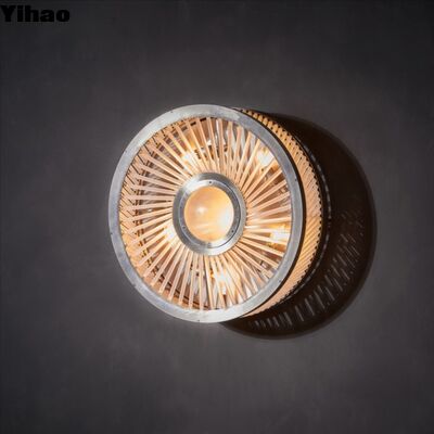 ซื้อ แปลงผนังที่ทันสมัยด้วยแสงขาวอบอุ่น 2700K และร่างโลหะสําหรับแสงข้างเตียงโรงแรมที่สามารถปรับแต่งได้ การผลิตออนไลน์