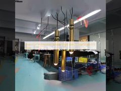 โคมไฟเพดานแบบแขวนสไตล์อุตสาหกรรมพร้อมโครงทองเหลืองและโคมไฟคริสตัล ฐาน E12